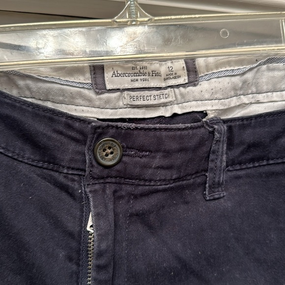 Abercrombie and Fitch work pants - Picture 4 of 8
